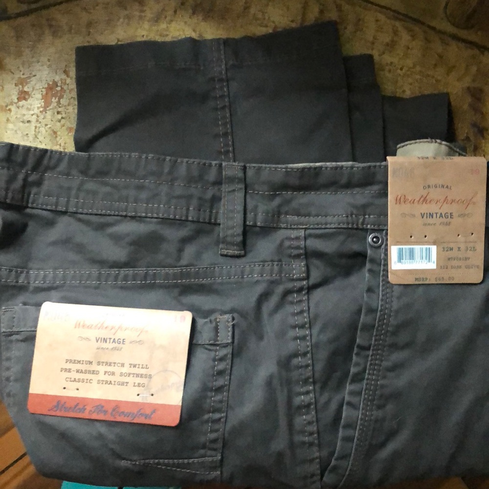 Men’s 32 waste 32 length premium  pants